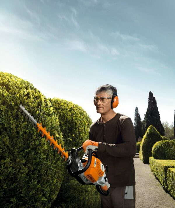 Taille-Haie thermique Stihl HS 82 R en 600mm – Image 3