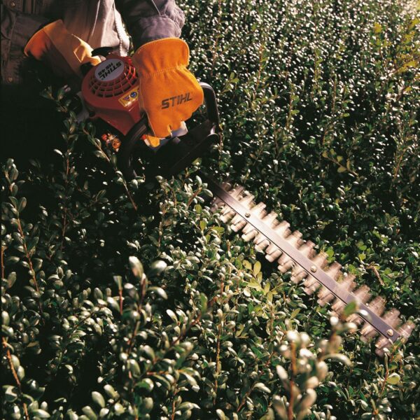 Taille-Haie thermique Stihl HS 45 45cm – Image 2