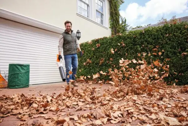 Souffleur à batterie en pack STIHL BGA50.0 SET AK20 AL101 – Image 4